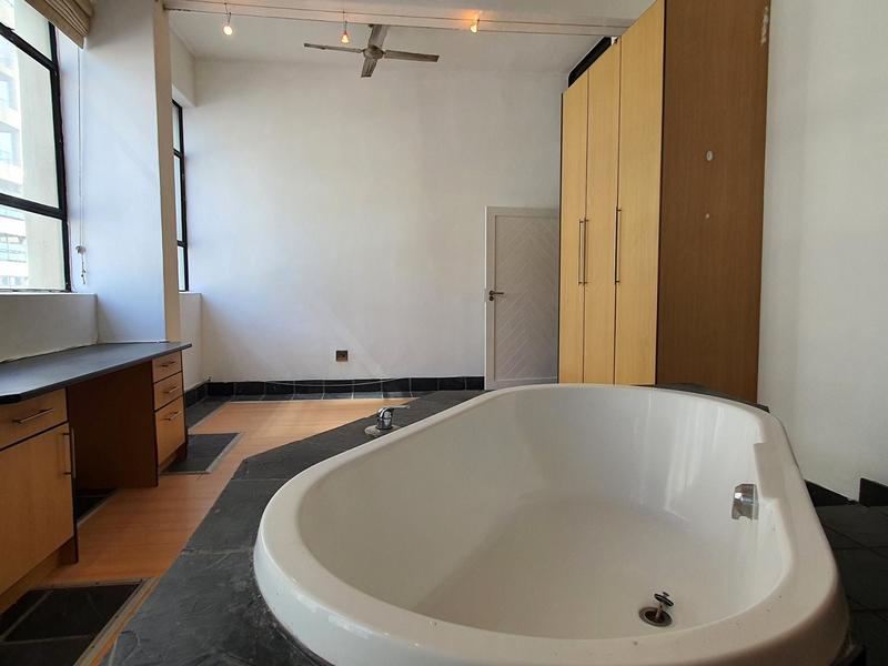 2 Bedroom Property for Sale in Cape Town City Centre Western Cape